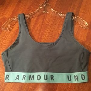 Women's Medium Fitted Under Armour Blue Sports Bra